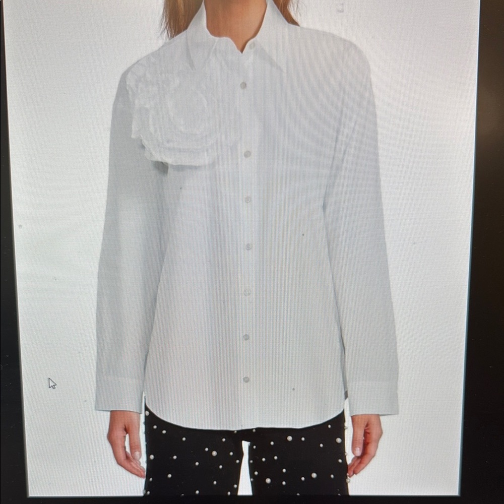 Elegant White Button-Up Blouse